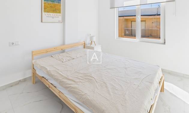 Sale - 1. Apartment / flat - Torrevieja Centro