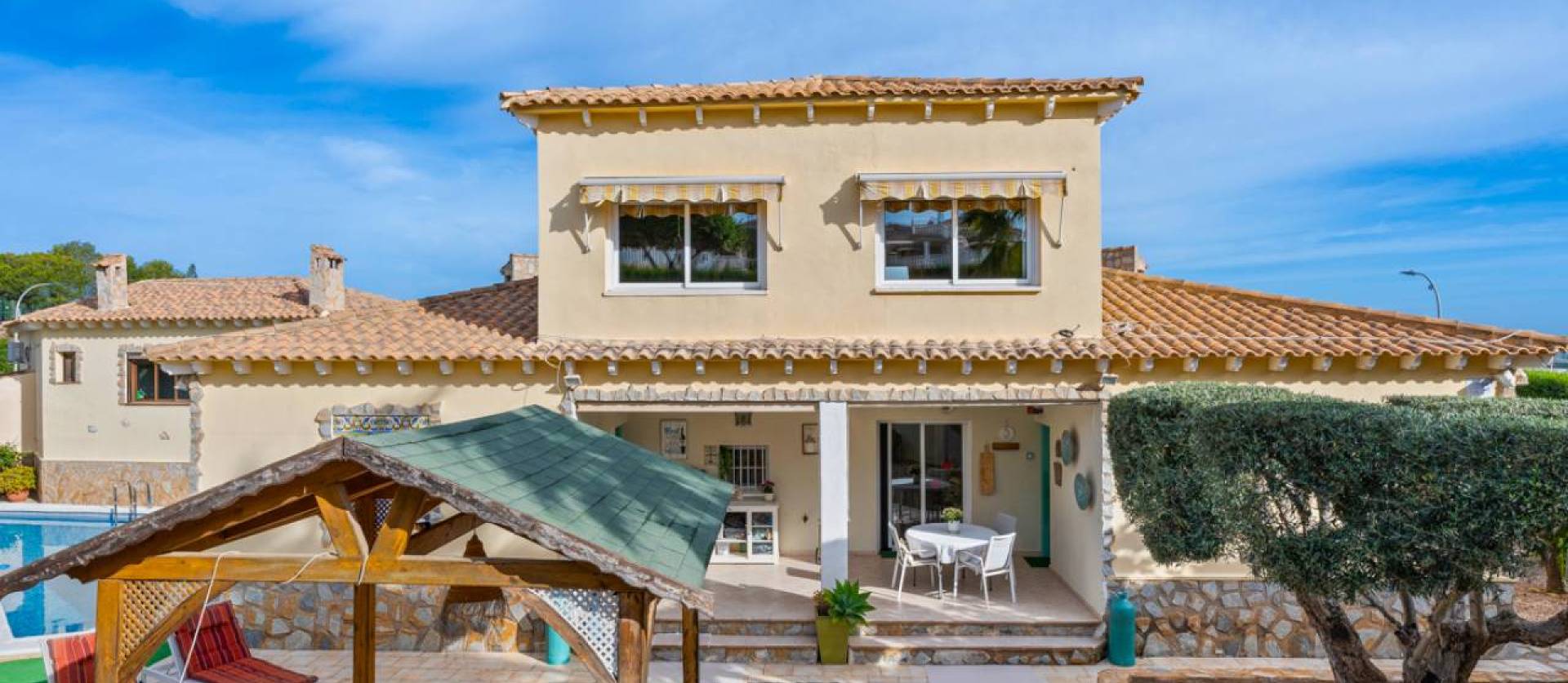 Venta - Villa - Algorfa - Castillo De Montemar