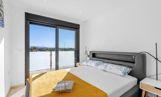 Venta - Villa - Los Alcazares - Serena Golf