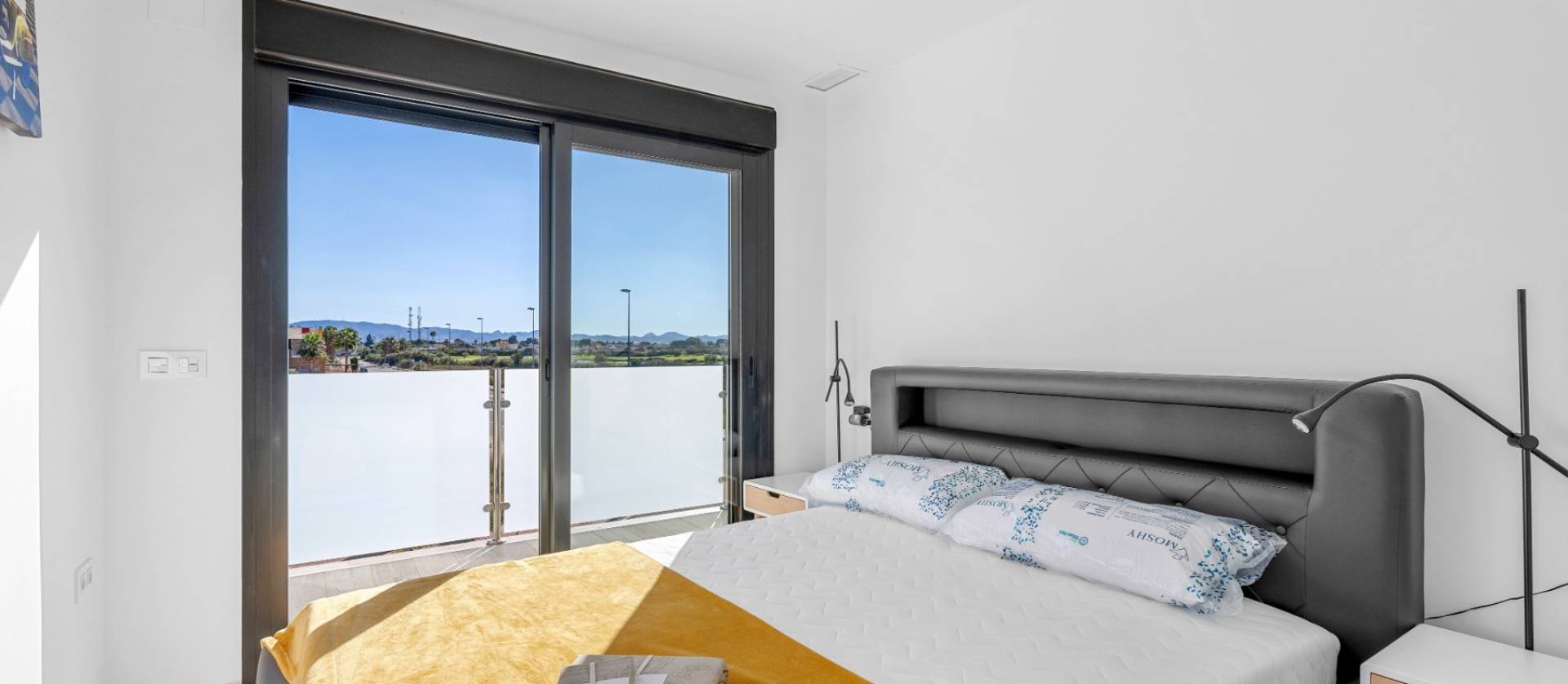 Venta - Villa - Los Alcazares - Serena Golf