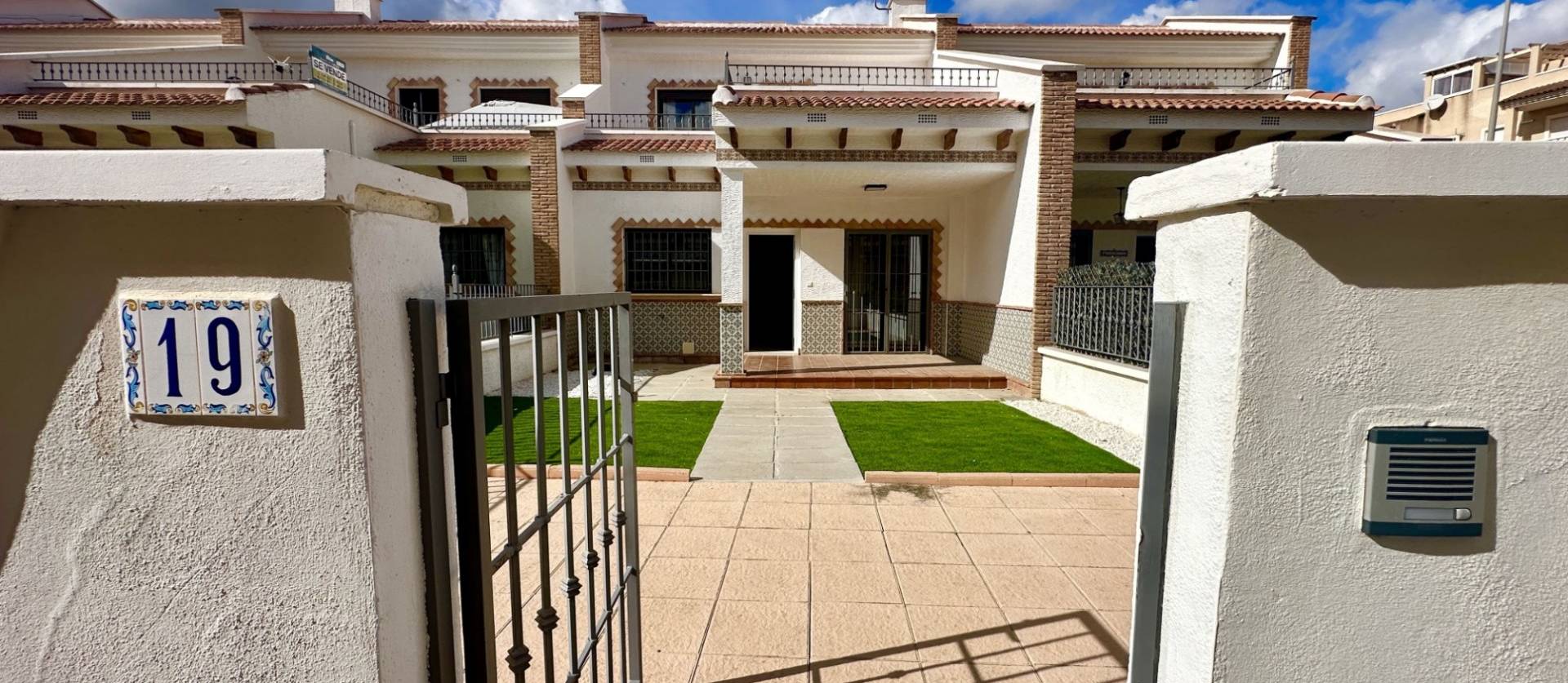 Venta - Adosado - San Miguel de Salinas