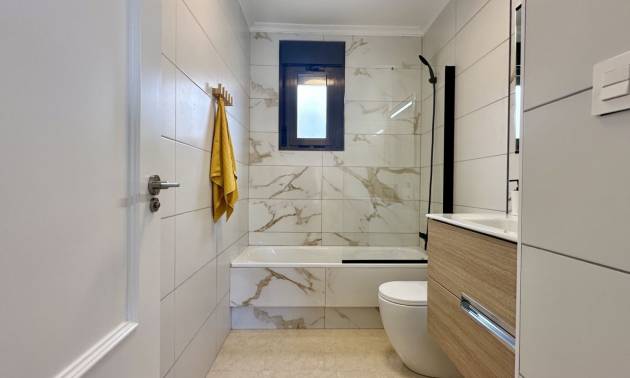 Venta - Adosado - San Miguel de Salinas