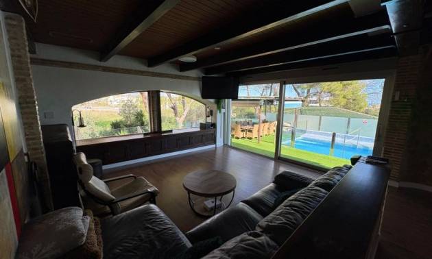 Bestaande woningen - Villa - Orihuela Costa