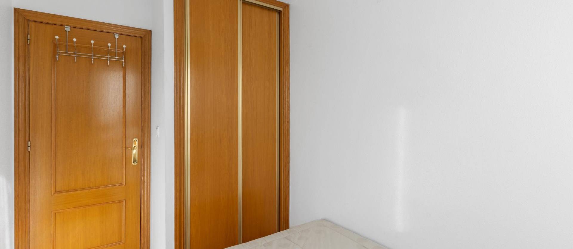 Venta - Apartment - Torrevieja - Estacion de autobuses