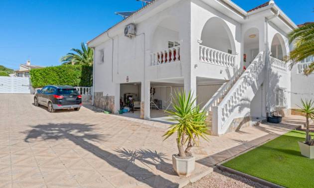 Sale - Villa - Ciudad Quesada
