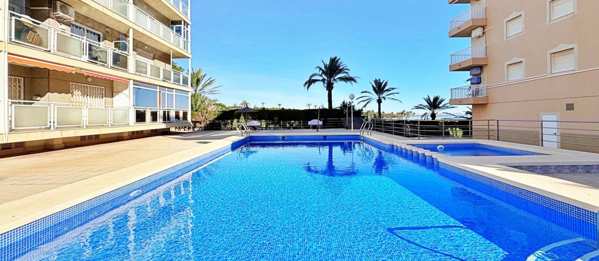 Venta - Apartment - Torrevieja - Rocio del mar