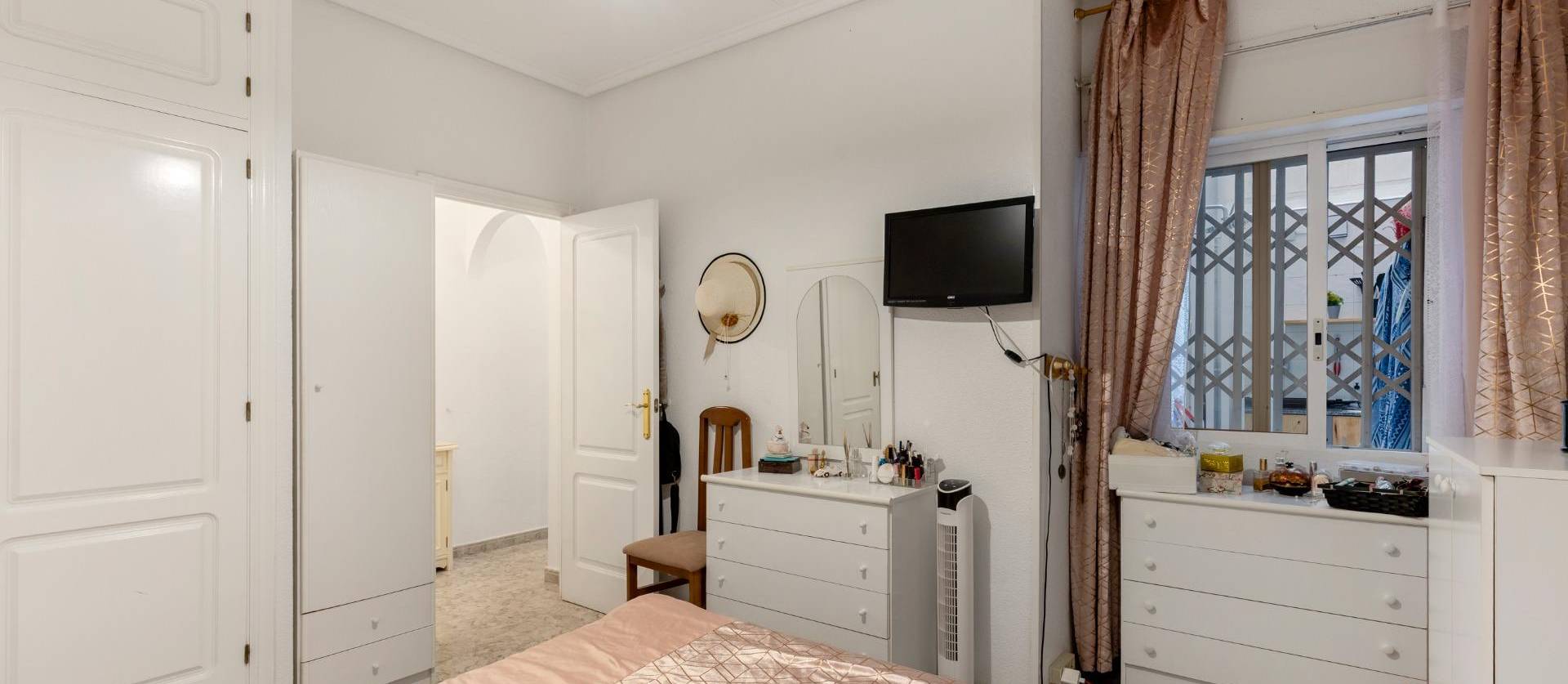 Venta - Apartment - Torrevieja - Centro - Muelle Pesquero