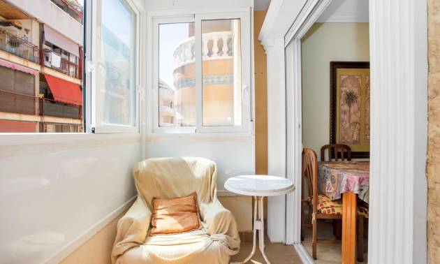 Venta - Apartment - Torrevieja - Centro