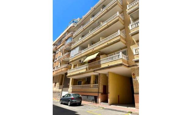 Venta - Apartment - Torrevieja - Centro