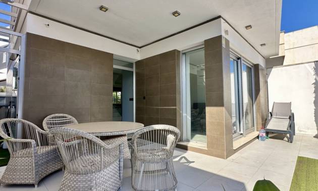 Bestaande woningen - Villa - Orihuela Costa