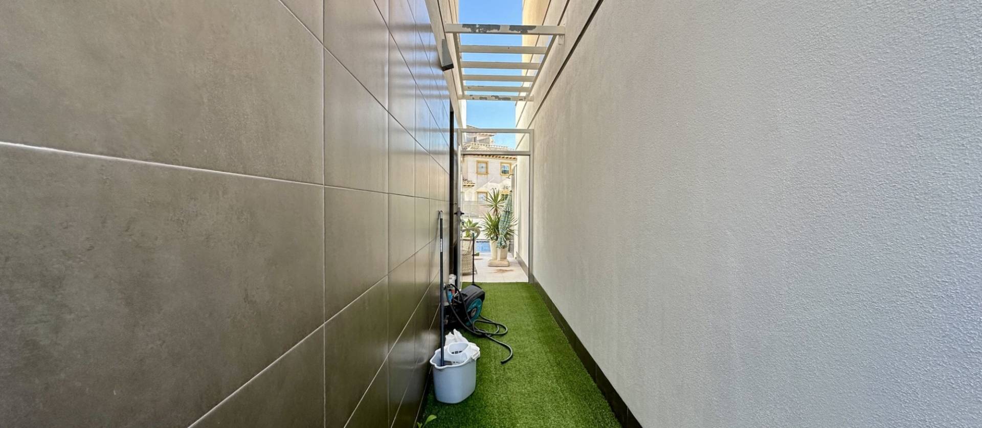 Bestaande woningen - Villa - Orihuela Costa