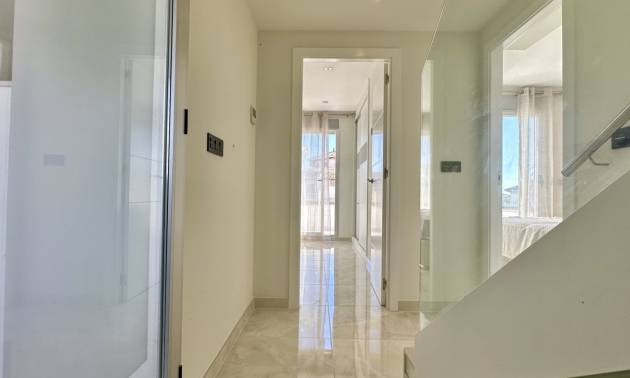 Bestaande woningen - Villa - Orihuela Costa