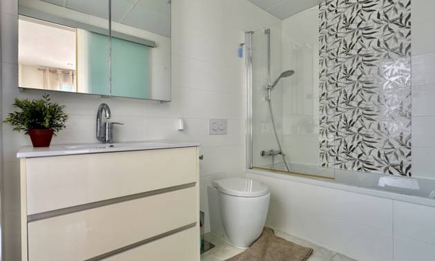 Bestaande woningen - Villa - Orihuela Costa