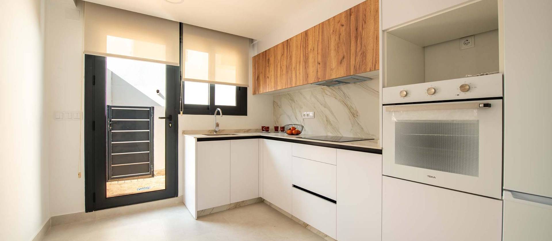 Nueva construcción  - Adosado - Cox - San Fernando