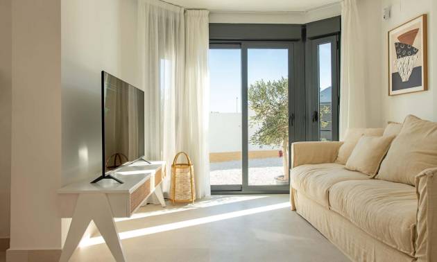 Nueva construcción  -  - Cox - San Fernando