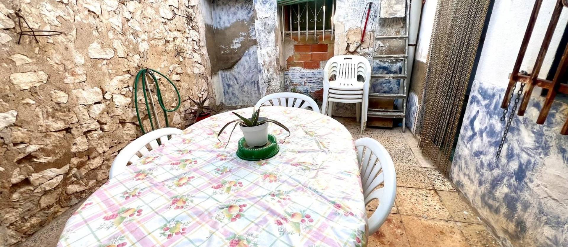 Revente - Maison de ville - Pinoso