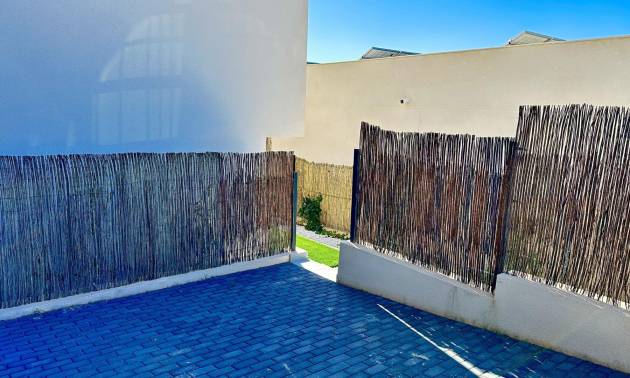 Nueva construcción  - Villa - Algorfa - La Finca Golf