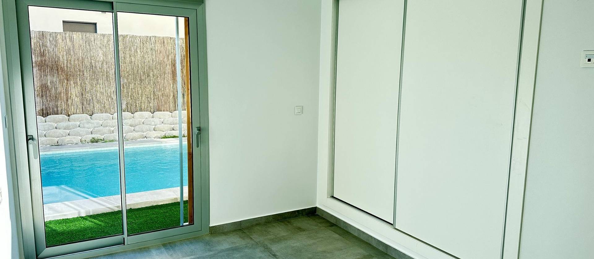 Nueva construcción  - Villa - Algorfa - La Finca Golf