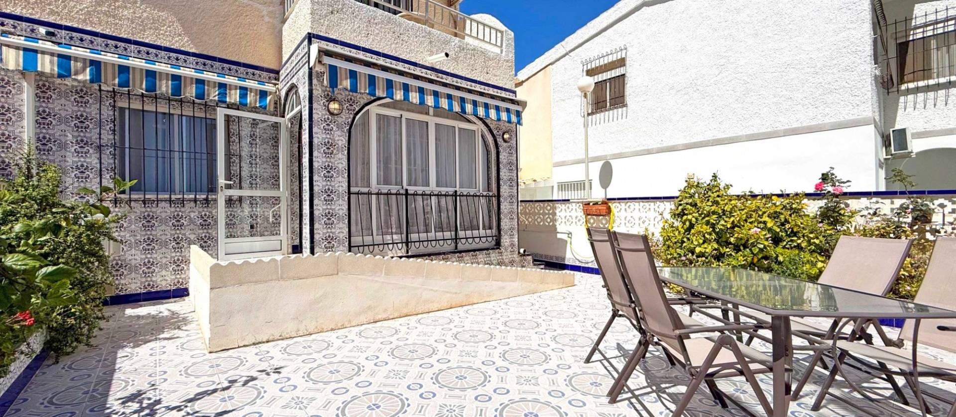 Venta - Apartment - Torrevieja - La Mata