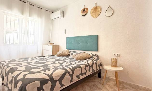 Venta - Apartment - Torrevieja - La Mata