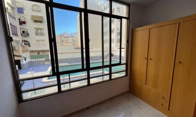 Venta - Apartment - Torrevieja - Estacion de autobuses