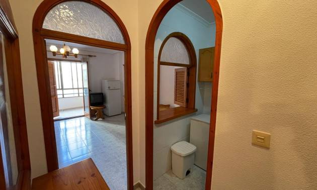 Venta - Apartment - Torrevieja - Estacion de autobuses