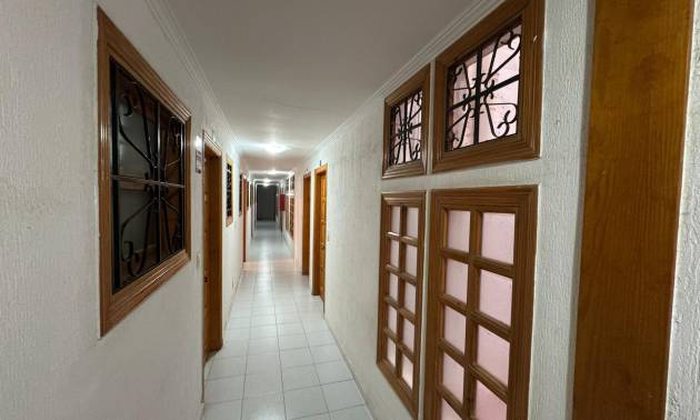 Venta - Apartment - Torrevieja - Estacion de autobuses