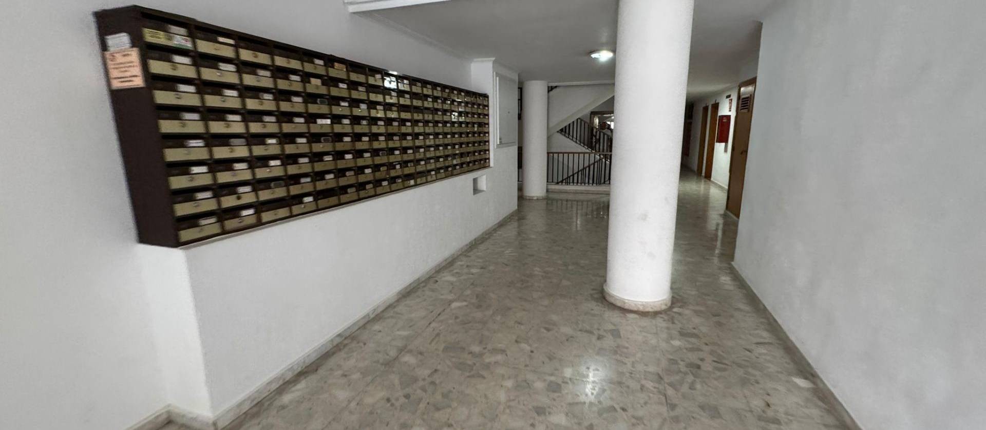 Venta - Apartment - Torrevieja - Estacion de autobuses