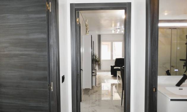 Revente - Apartment - Torrevieja