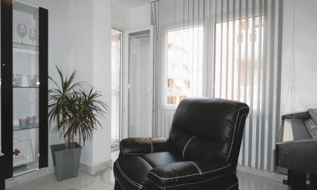 Revente - Apartment - Torrevieja