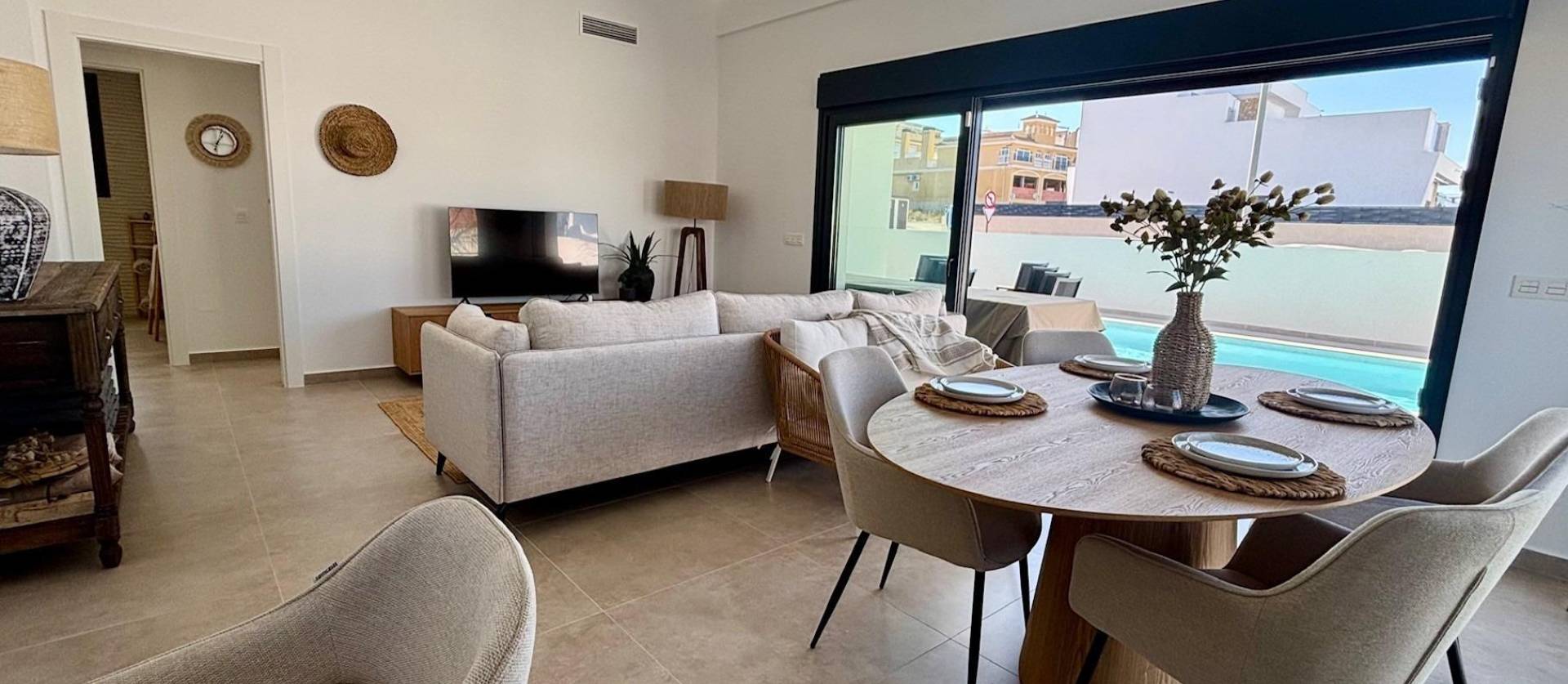 Nueva construcción  - Villa - Rafal - polideportivo