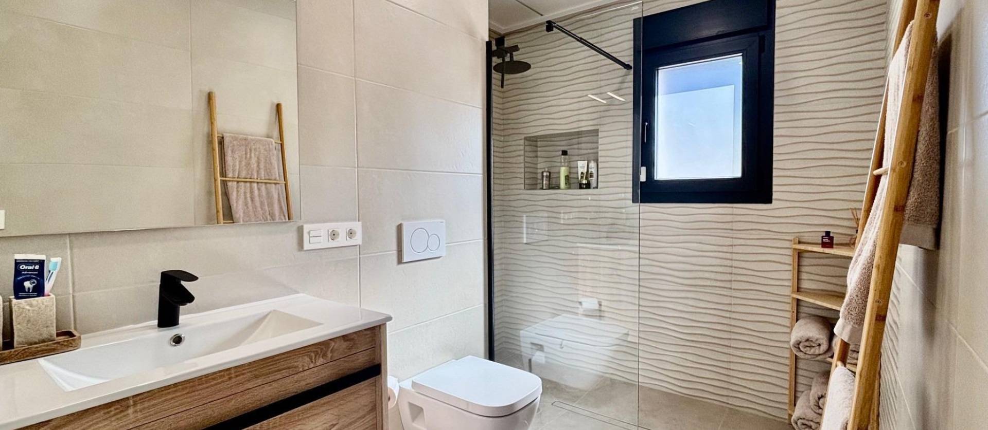 Nueva construcción  - Villa - Rafal - polideportivo