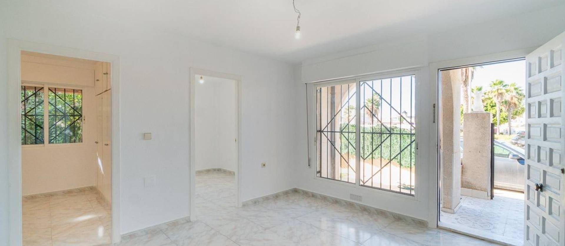 Venta - Adosado - Torrevieja - Carrefour