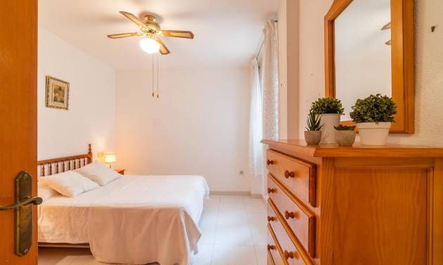 Venta - Apartment - Torrevieja - Playa del cura