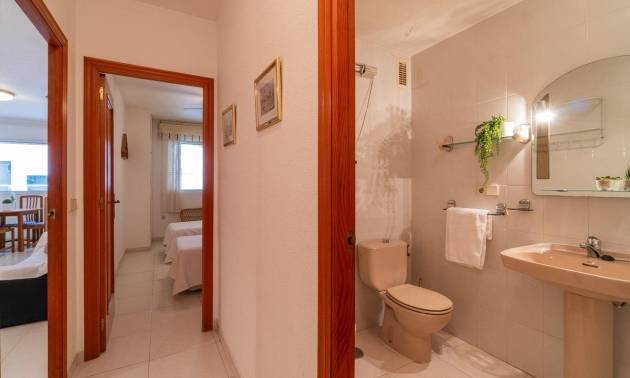Venta - Apartment - Torrevieja - Playa del cura