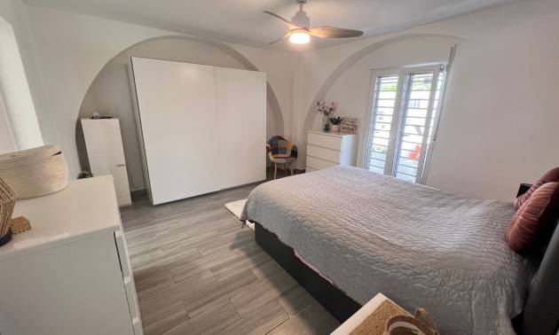 Sale - Finca Country Property - Elche Pedanías - La Marina