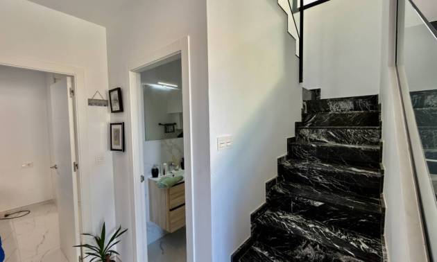 Venta - Villa - Los Montesinos - La Herrada