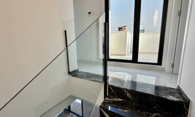 Venta - Villa - Los Montesinos - La Herrada