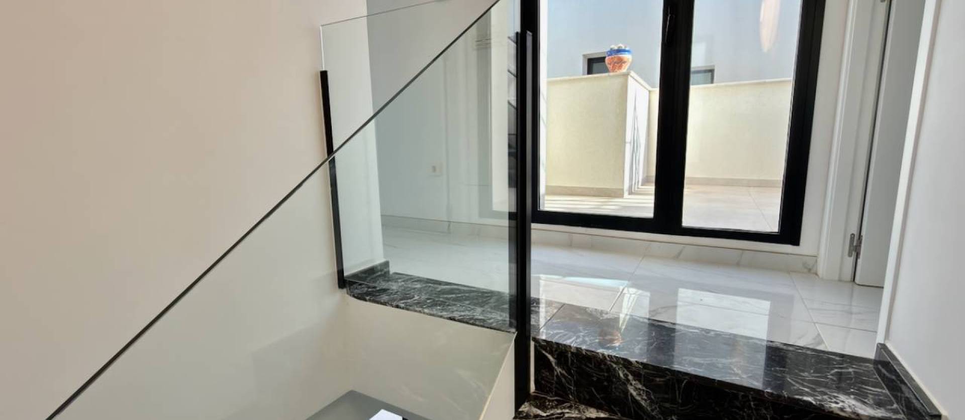 Venta - Villa - Los Montesinos - La Herrada