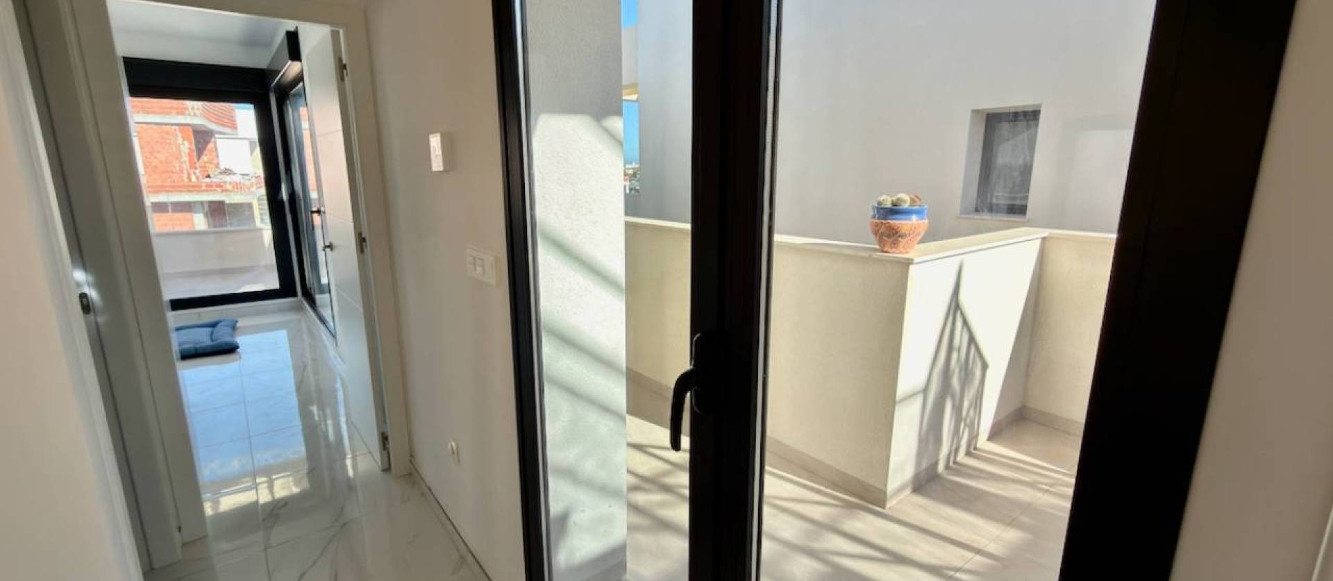 Venta - Villa - Los Montesinos - La Herrada