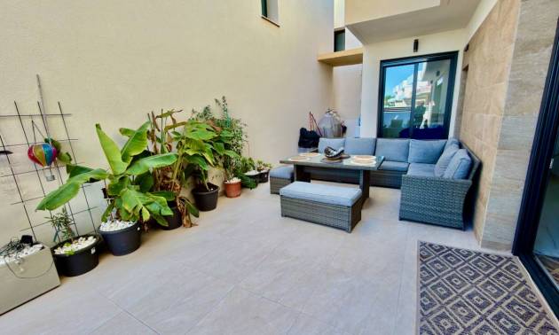 Venta - Villa - Los Montesinos - La Herrada