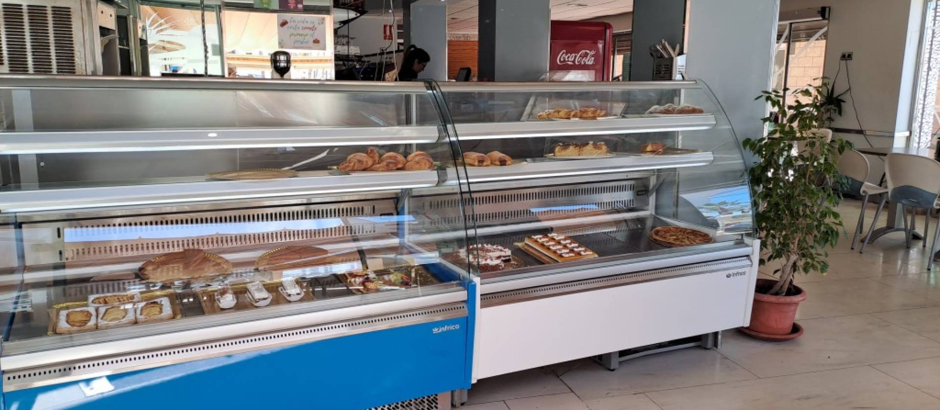 Sale - Commercial - La Mata