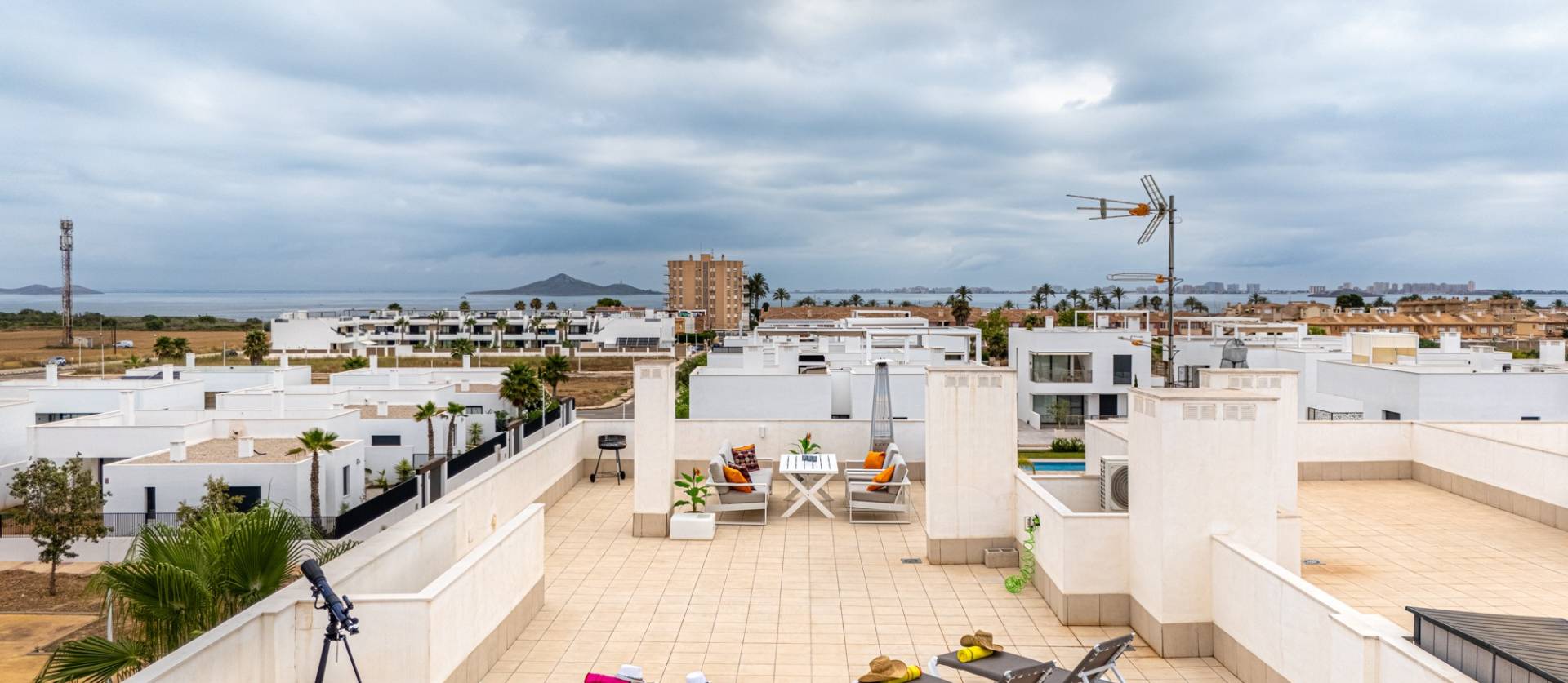 Sale - Apartment - Mar de Cristal