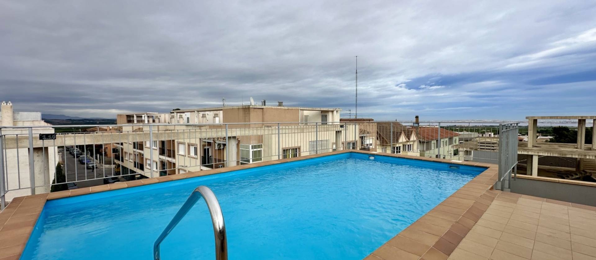 Sale - Apartment - San Miguel de Salinas