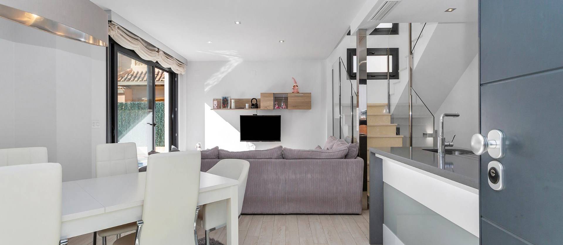 Venta - Villa - Torrevieja - Sector 25