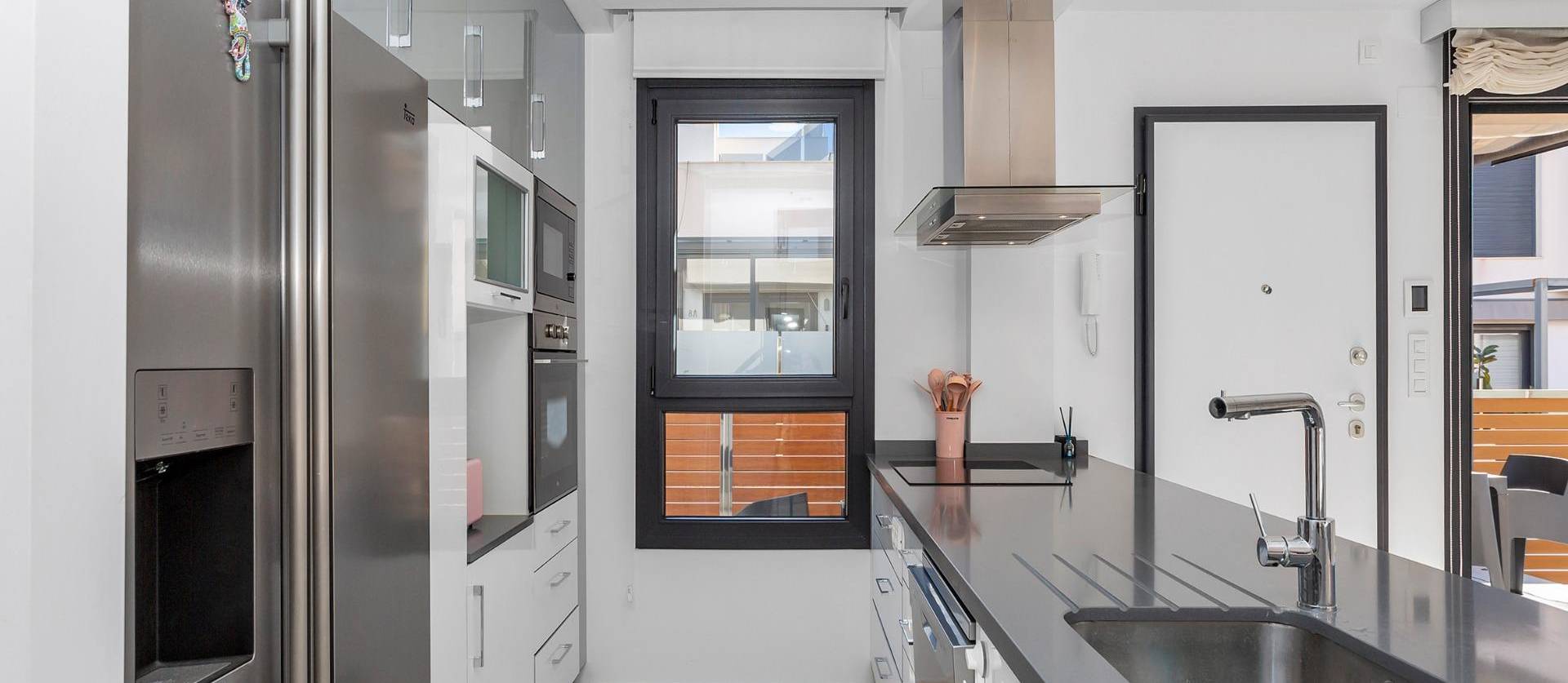 Venta - Villa - Torrevieja - Sector 25