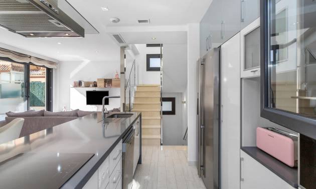 Venta - Villa - Torrevieja - Sector 25