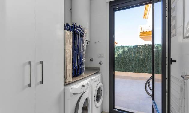 Venta - Villa - Torrevieja - Sector 25