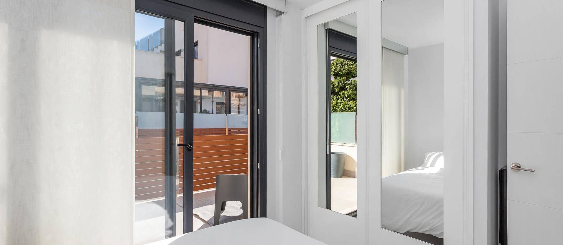 Venta - Villa - Torrevieja - Sector 25