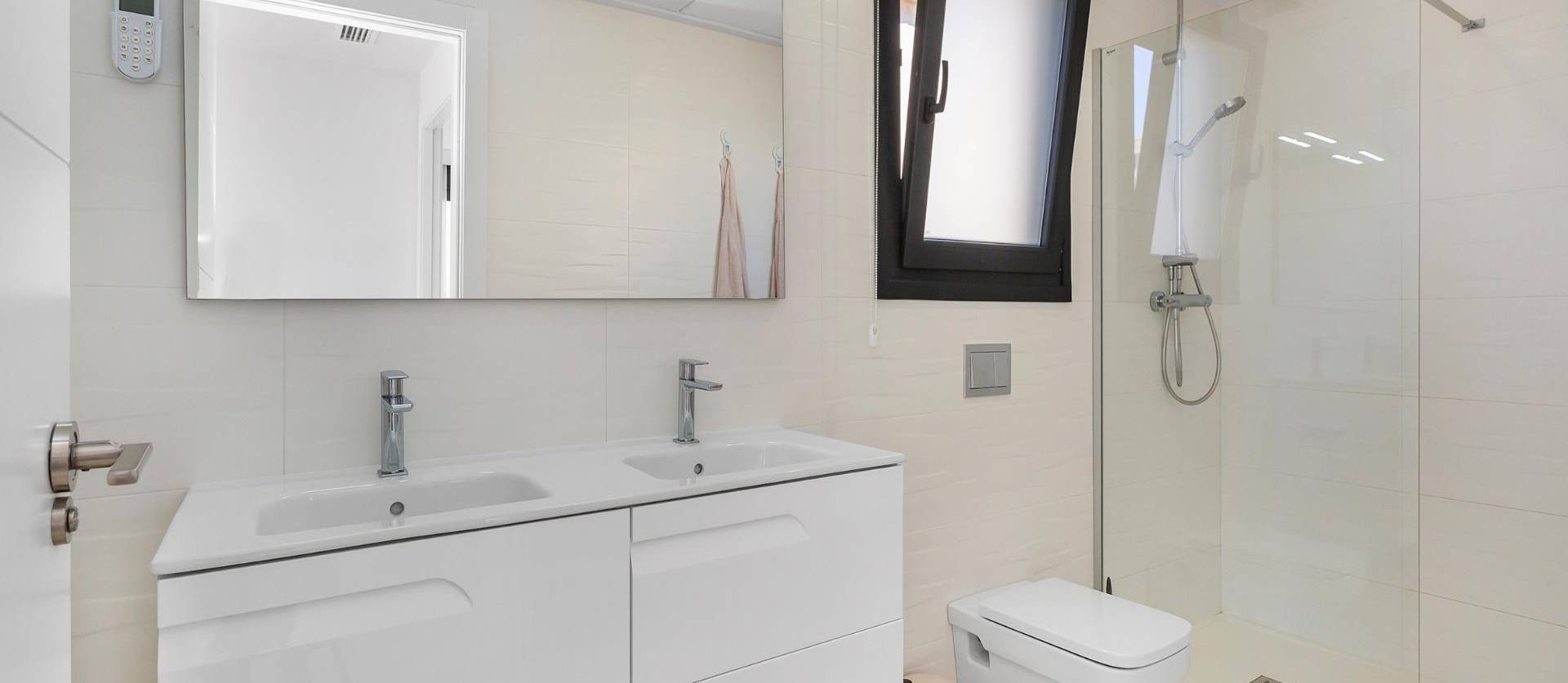 Venta - Villa - Torrevieja - Sector 25